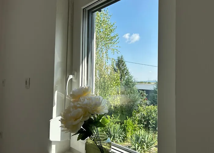 Koblenzer Naturhaus & * Koblenz (Rhineland-Palatinate)