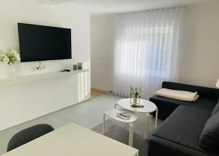 Koblenzer Naturhaus & *